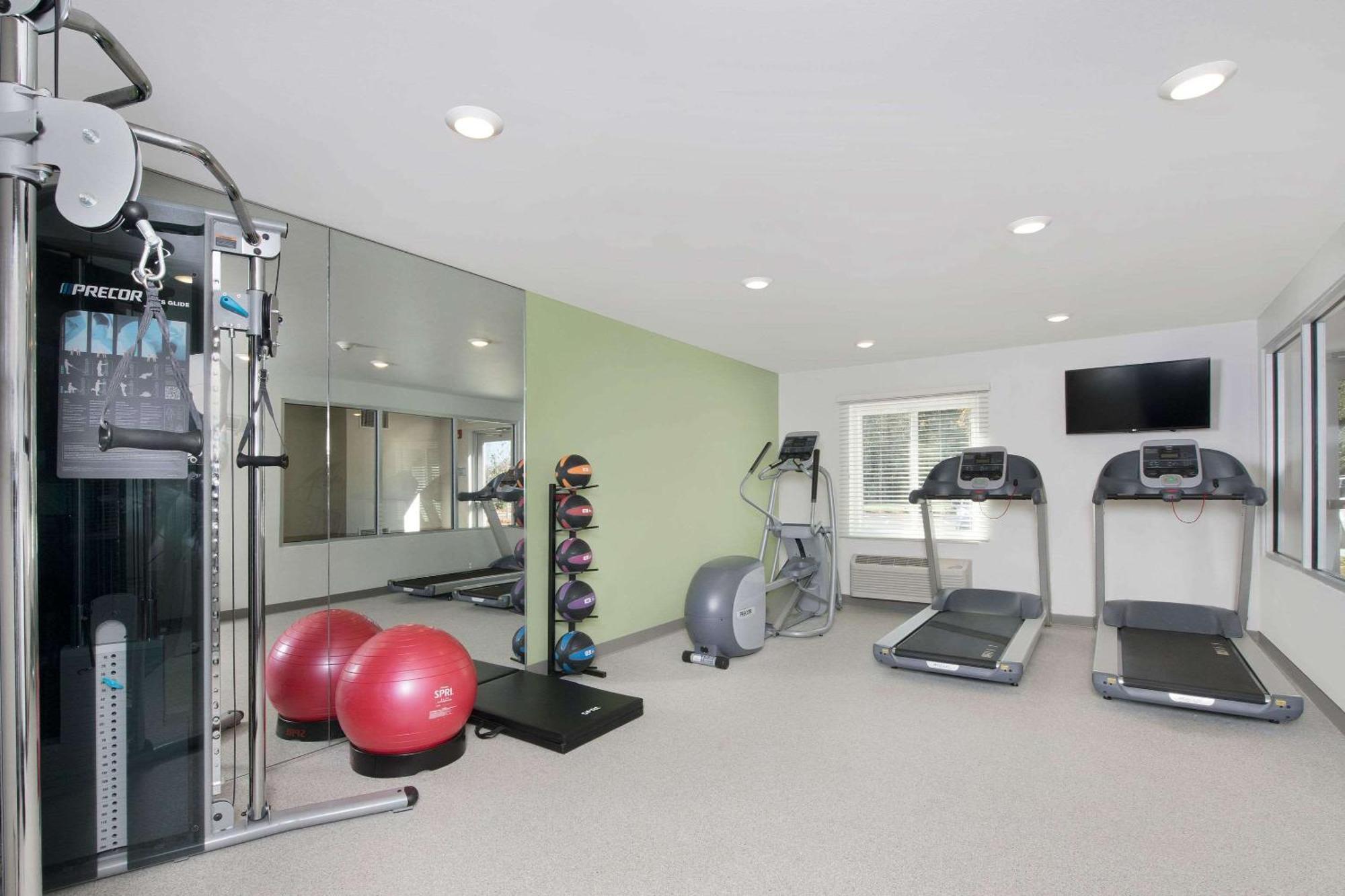 Woodspring Suites Savannah Pooler Buitenkant foto