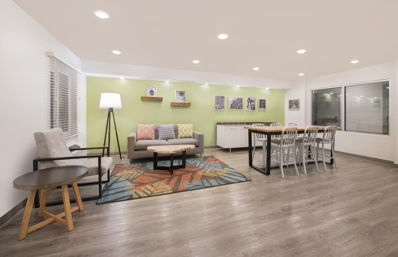 Woodspring Suites Savannah Pooler Buitenkant foto